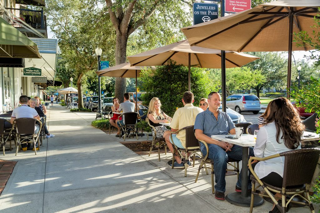 scenic boat tour in winter park