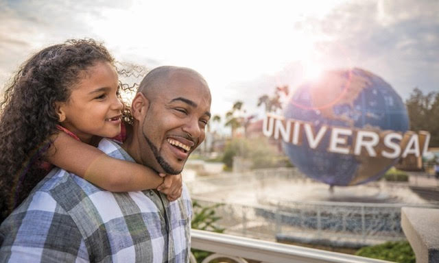 father and daughter enjoying universal studios orlando