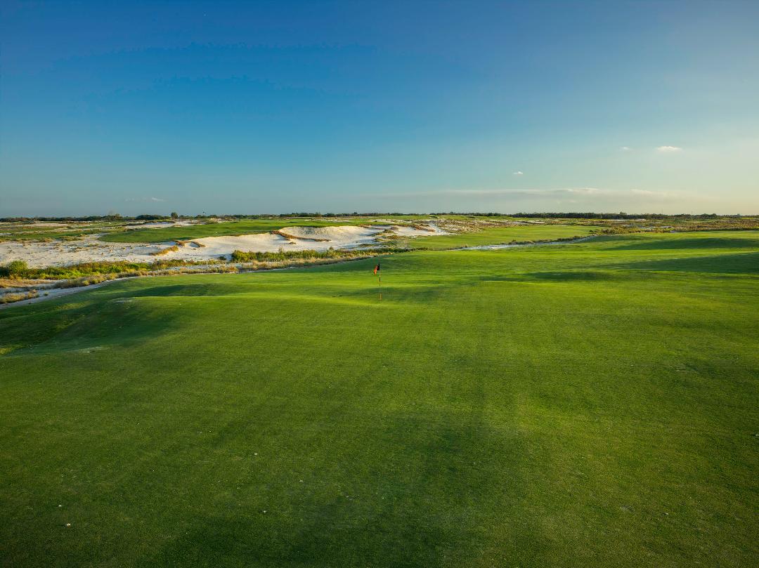 Outdoor Fun on the Golf Course in Polk County Orlando Attractions