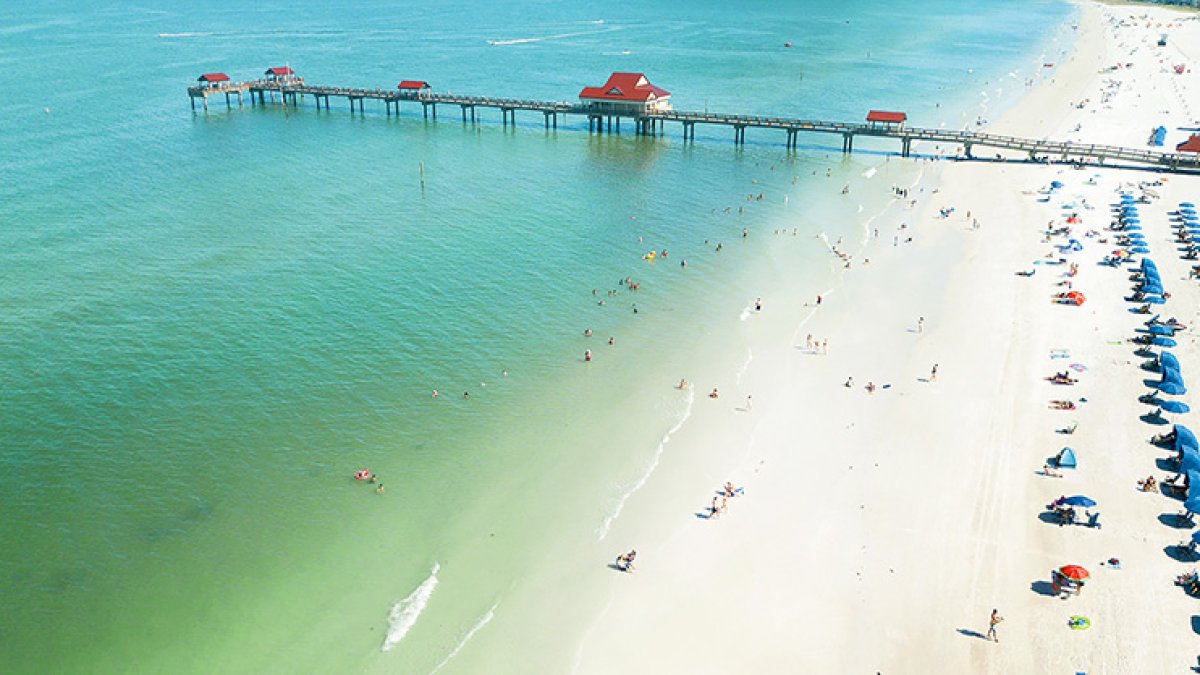 Discover the Magic of Clearwater Beach with Gray Line Orlando!