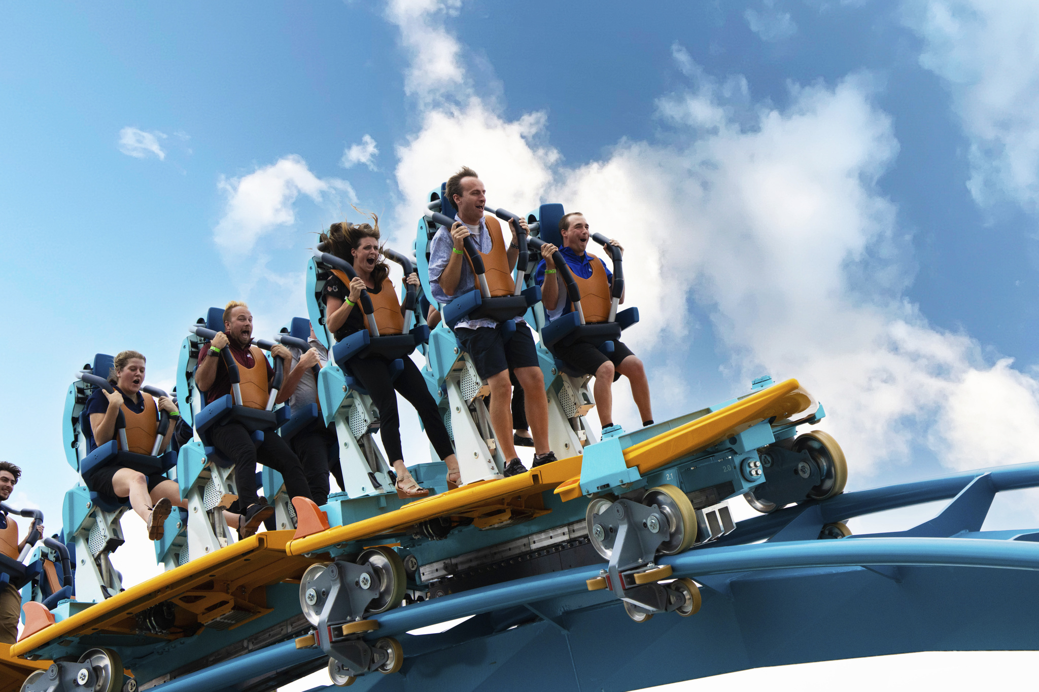 Surfs Up With SeaWorlds New Pipeline Coaster