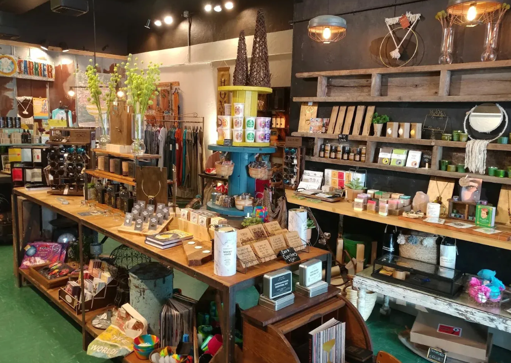 Magpie Store Shop Local, Play More in Orlando North