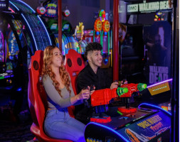 Andretti Indoor Karting & Games - Karting + GAMECARD Package