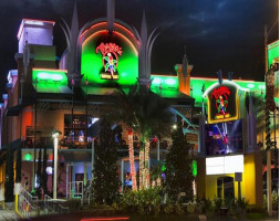 Mango's Tropical Cafe Orlando - Dinner & Show