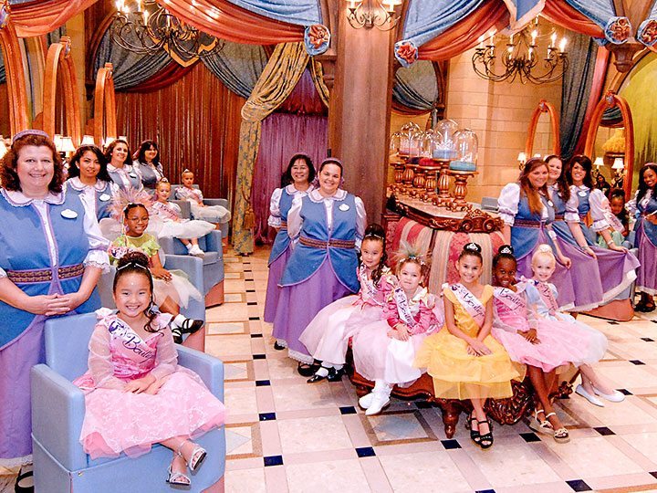 Bibbidi-Bobbidi-Boutique.jpg